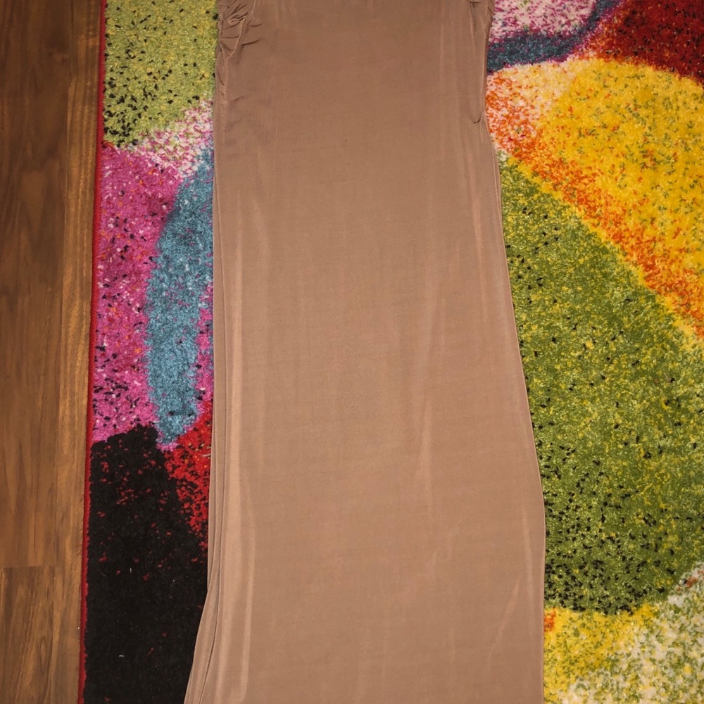 Dress - Picture 6 of 8